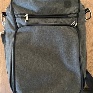 Jujube Helix crossbody bag (laptop, diaper bag, etc) - Grey